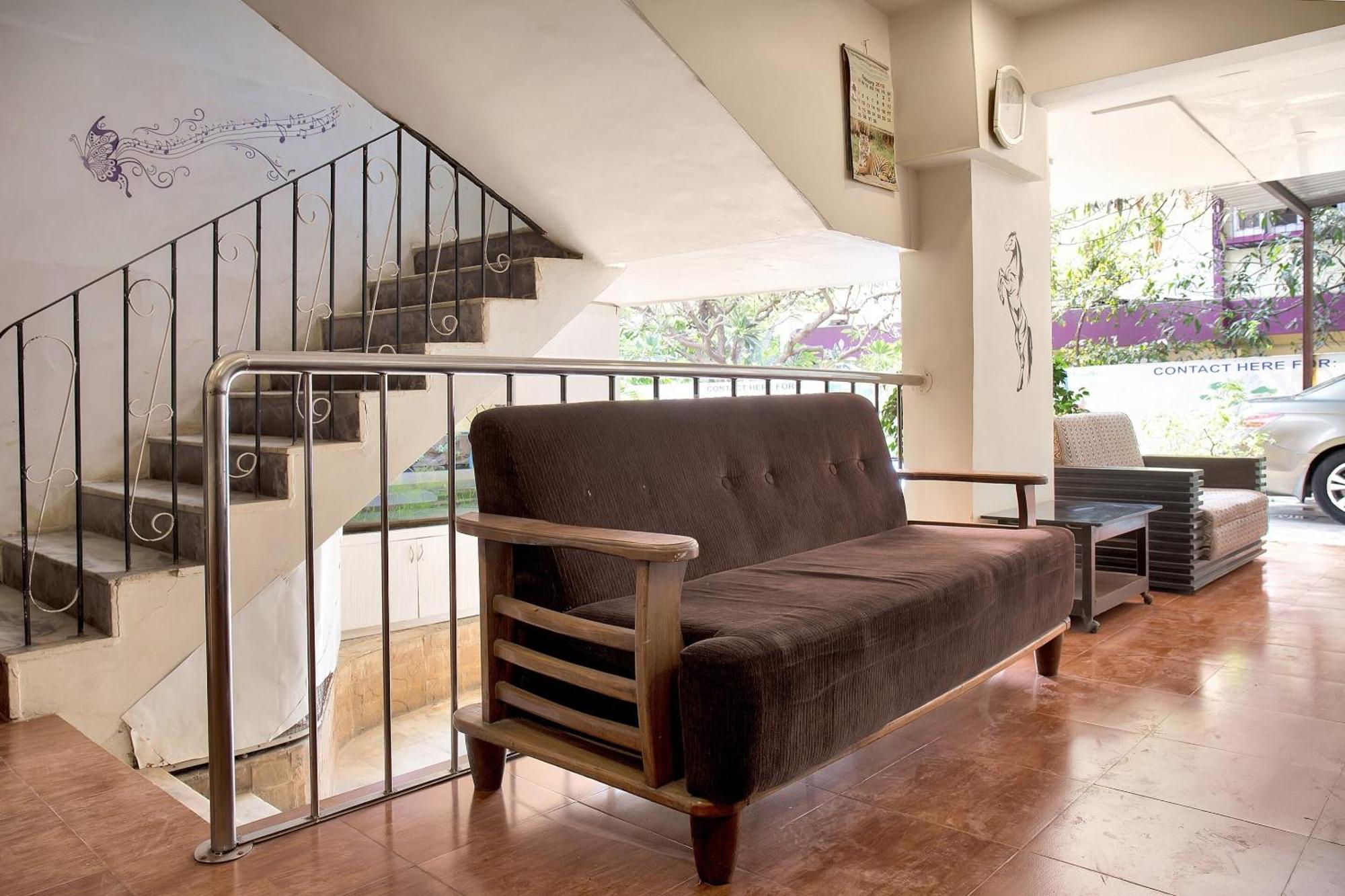 Hotel O Rana Residency Near Western Express Highway Metro Station Mumbai  Buitenkant foto