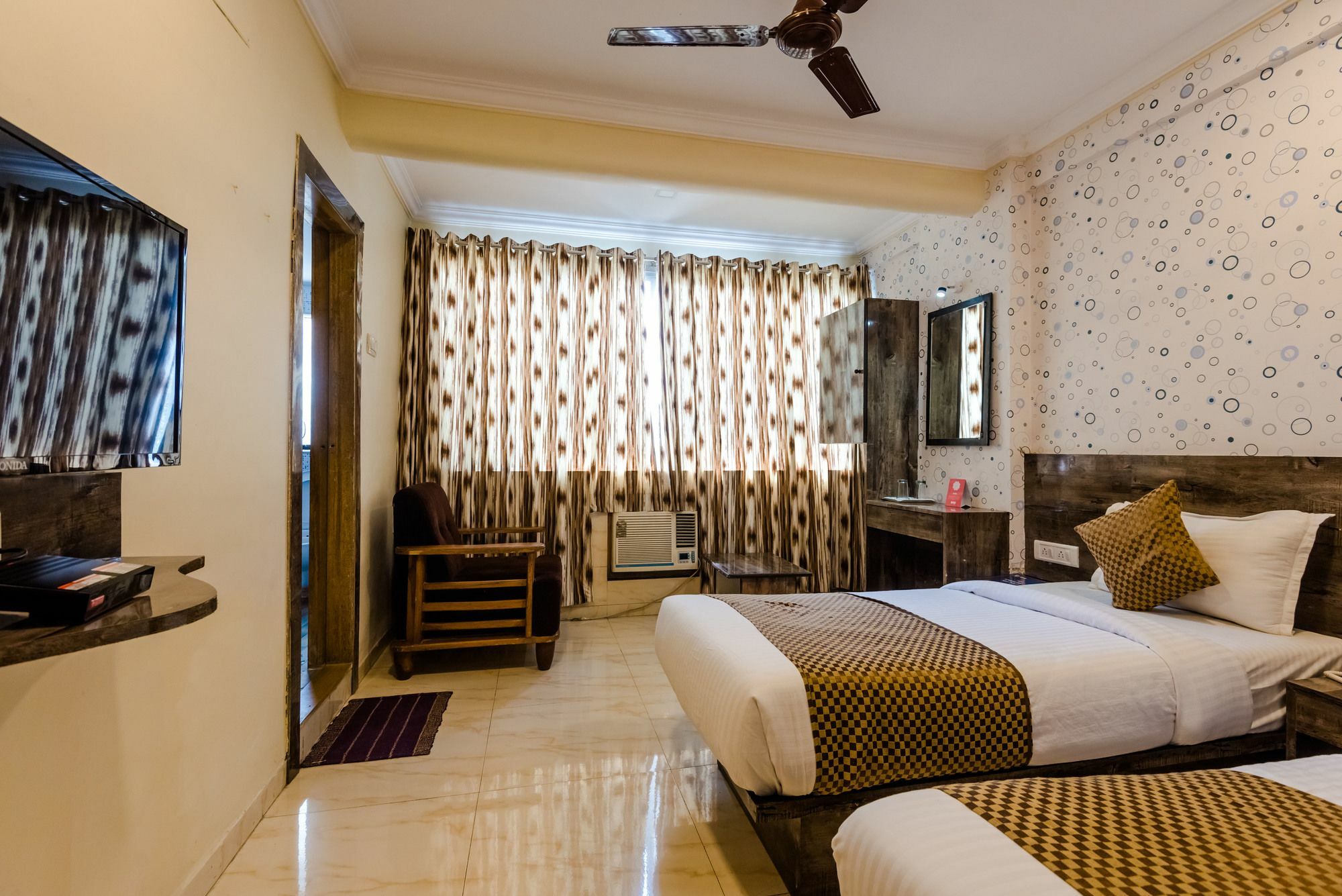 Hotel O Rana Residency Near Western Express Highway Metro Station Mumbai  Buitenkant foto