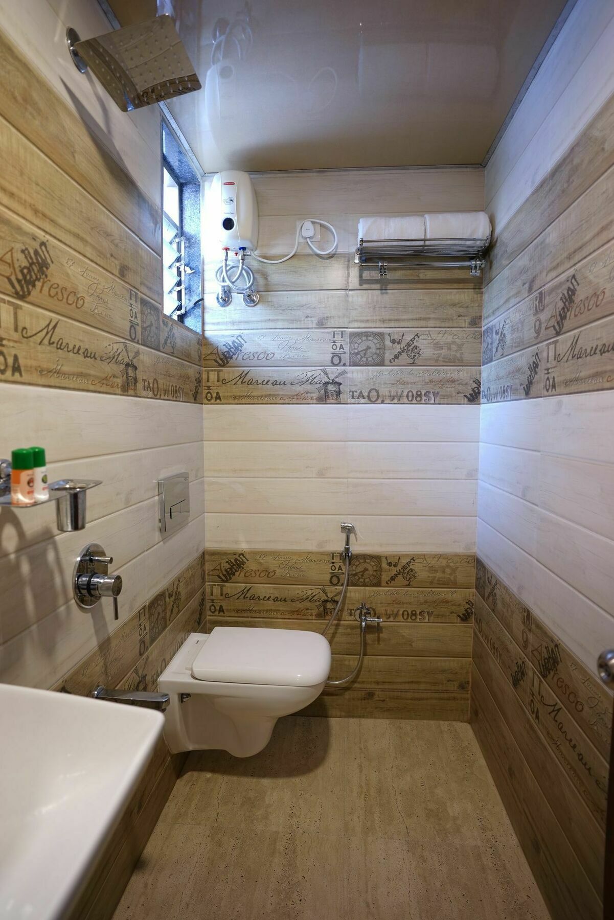 Hotel O Rana Residency Near Western Express Highway Metro Station Mumbai  Buitenkant foto