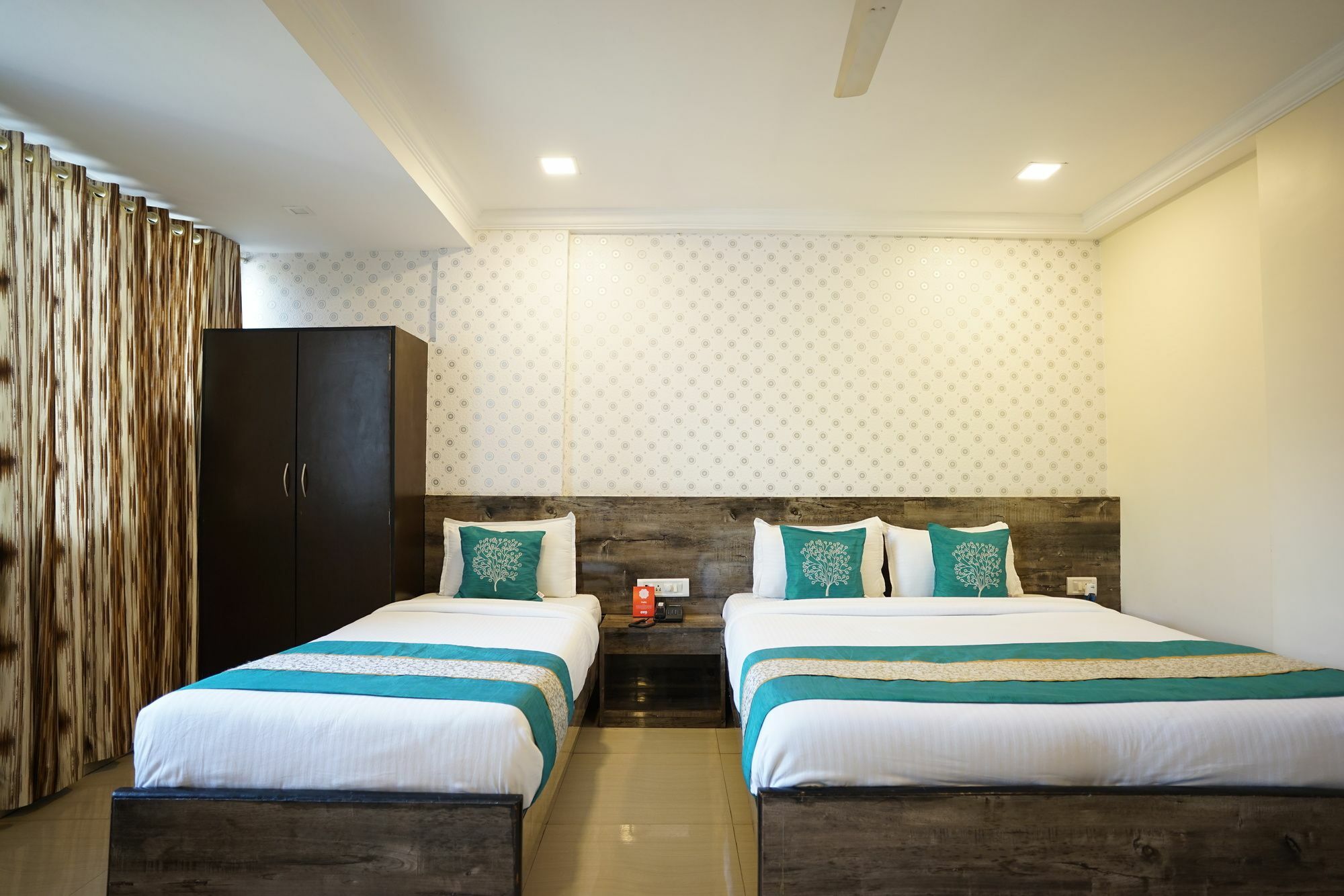 Hotel O Rana Residency Near Western Express Highway Metro Station Mumbai  Buitenkant foto