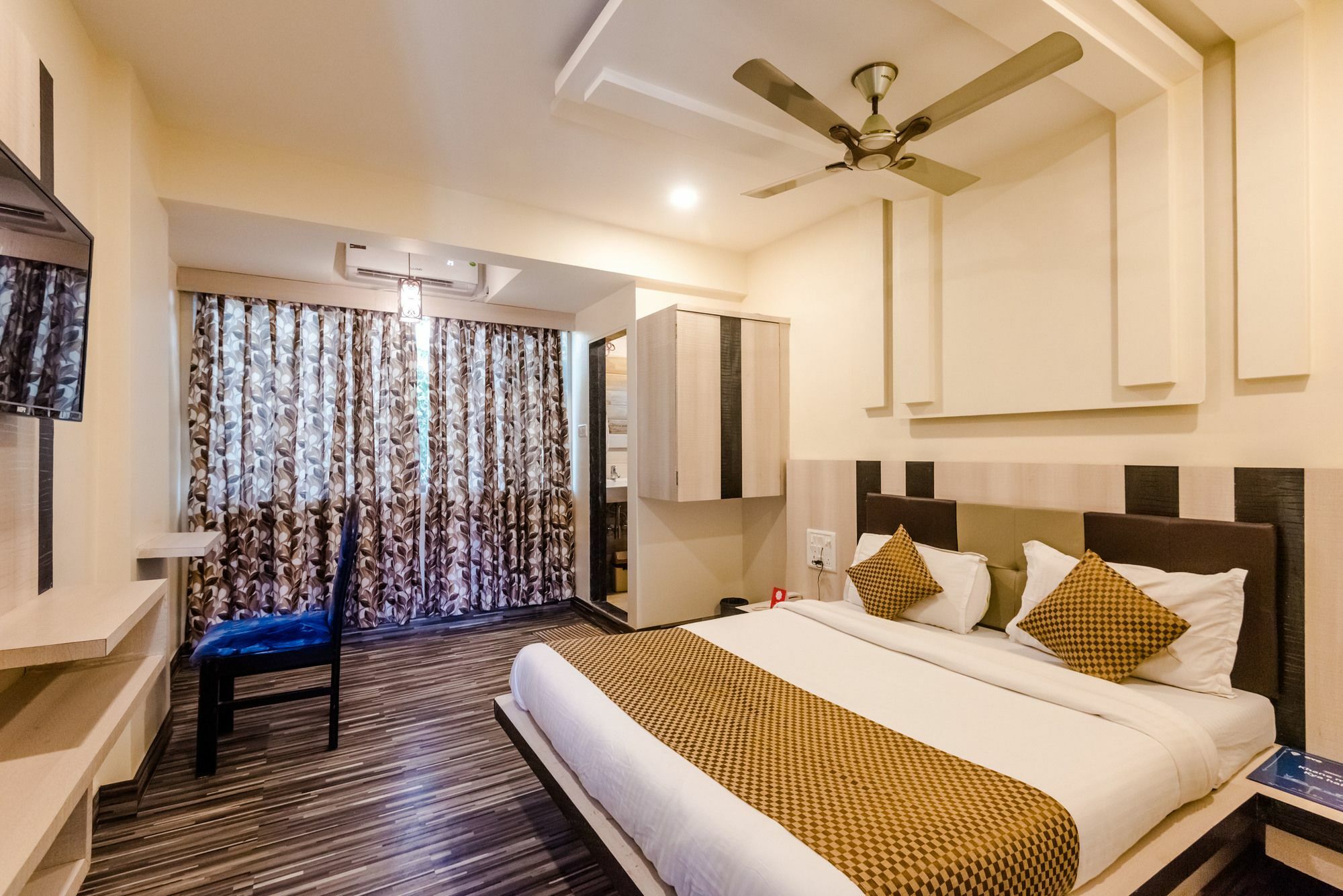 Hotel O Rana Residency Near Western Express Highway Metro Station Mumbai  Buitenkant foto